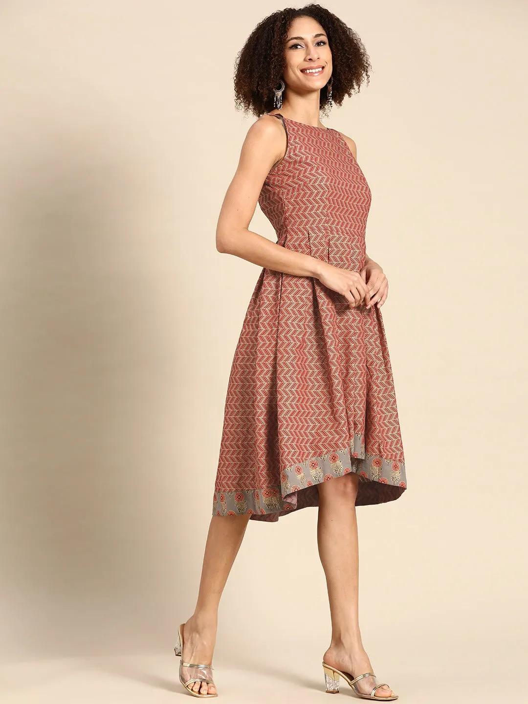 Deep back box pleated Dress