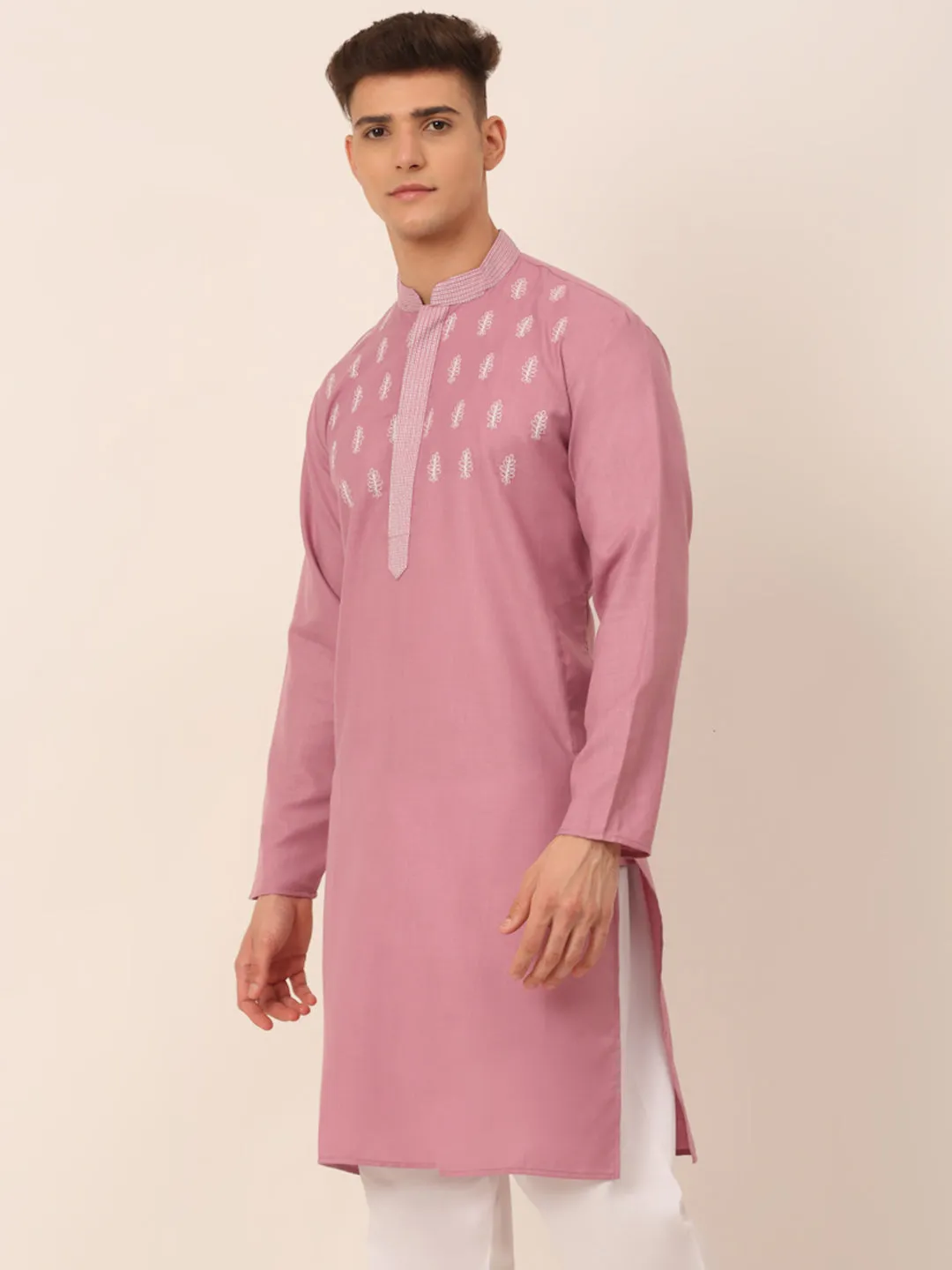 Men'S Magenta Pink Embroidered Kurtas