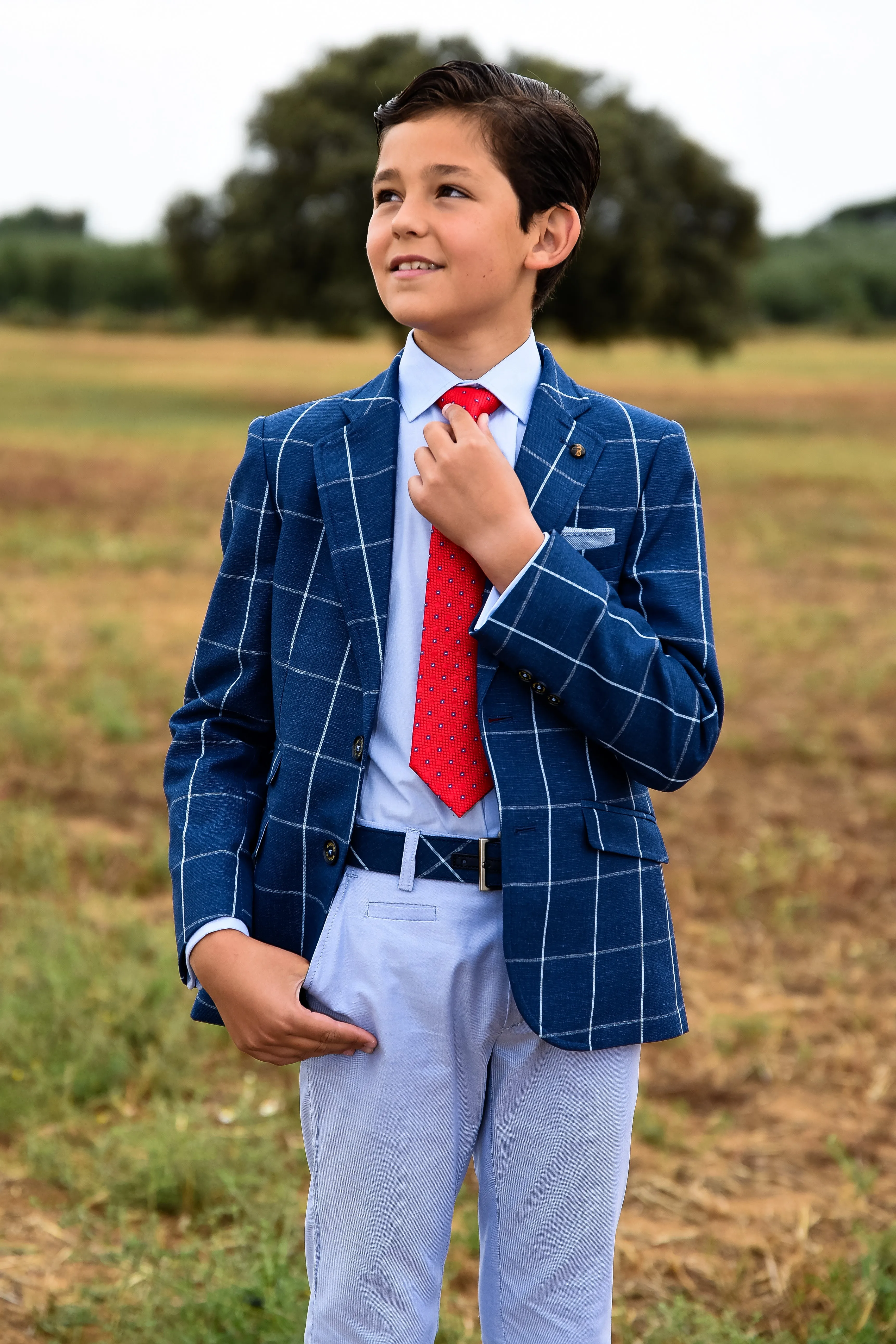 One Varones Boys Dark Blue Check Blazer