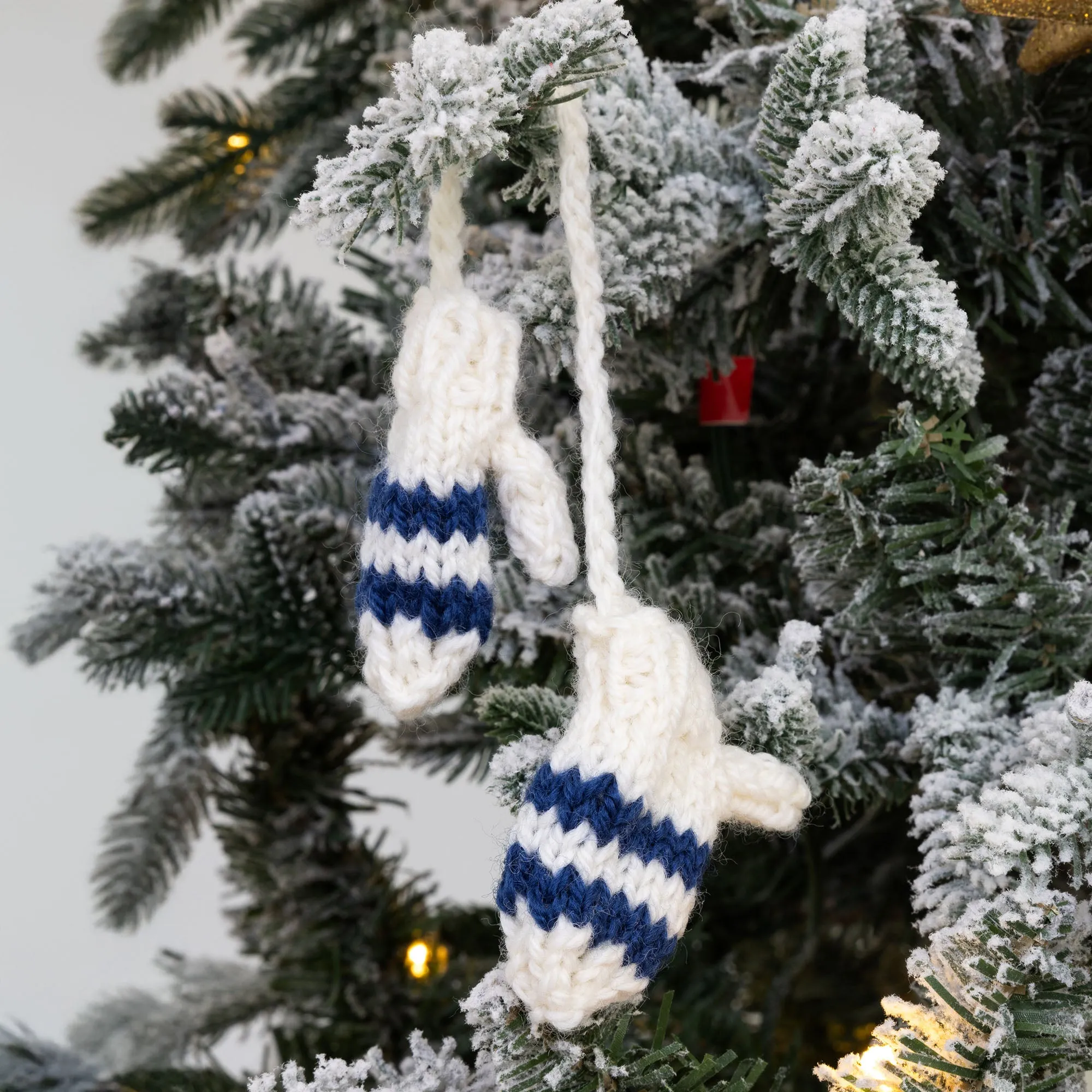 Patons Knit Adorable Mini Holiday Ornaments