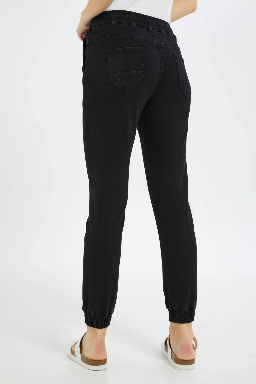 Women Black Pull-On Jogger